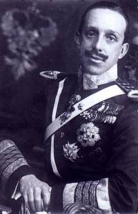 Su Majestad el rey don Alfonso XIII.